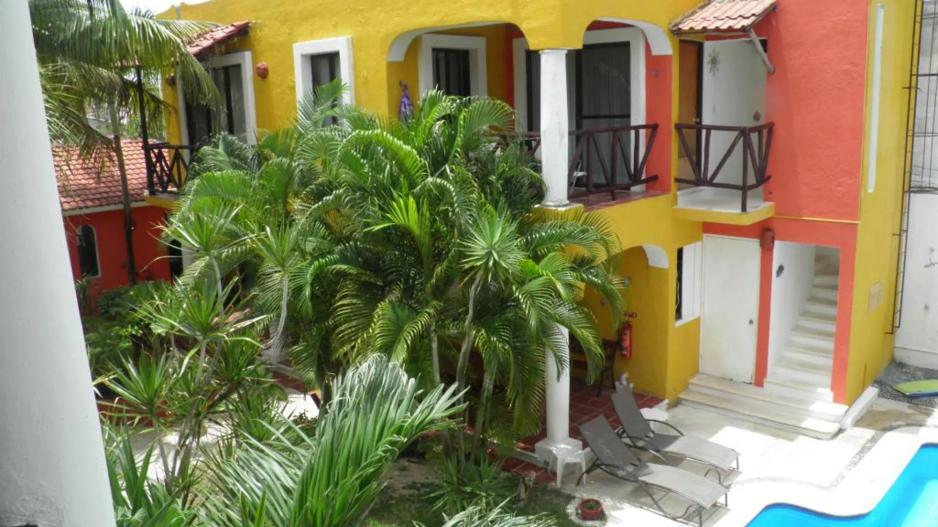 El Acuario Hotel Playa del Carmen