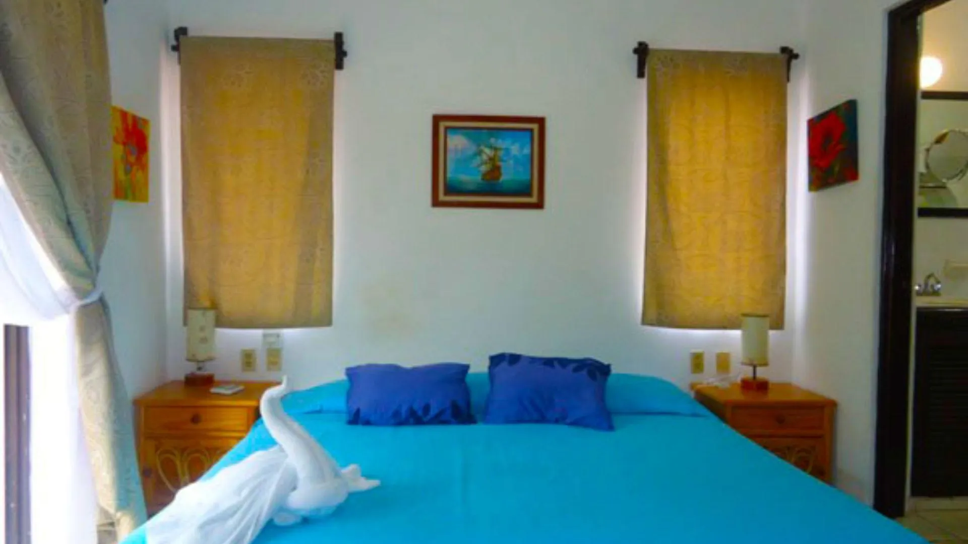 El Acuario Hotel Playa del Carmen