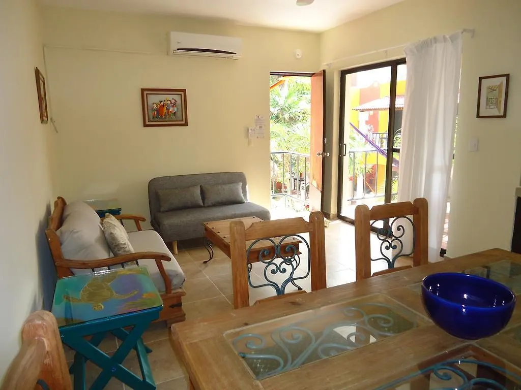 El Acuario Hotel Playa del Carmen