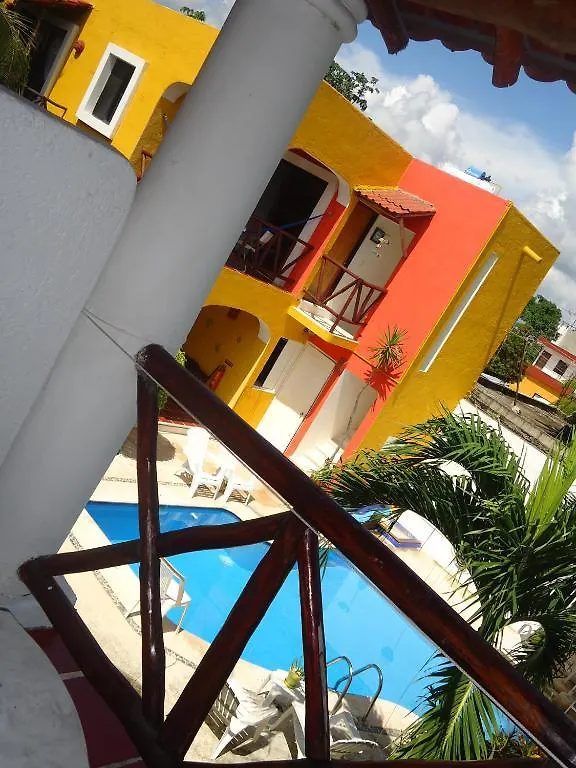 El Acuario Hotel Playa del Carmen 3*,
